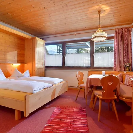 Haus Friederike - Sylvia Brunner